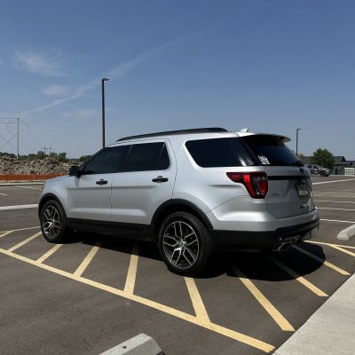 2016 Ford Explorer with ceramic tint, after photo 3