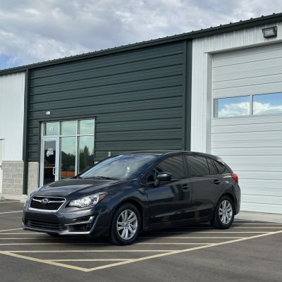 2015 Subaru Impreza Hatch gets some privacy tint