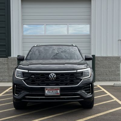 2025 Volkswagen Atlas with ceramic tint, after photo 4