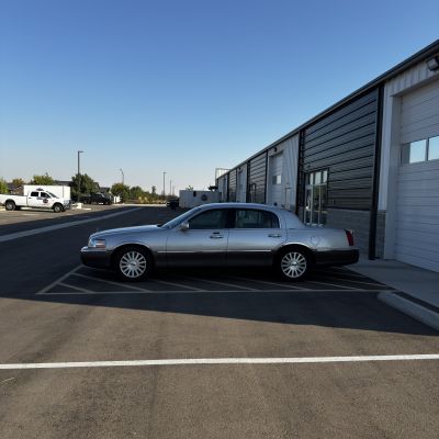 2003 Lincoln Town Car before tint, before photo 1
