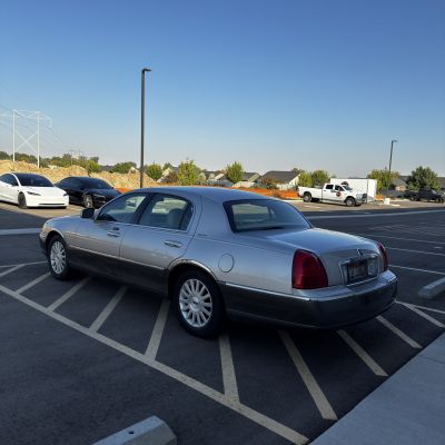 2003 Lincoln Town Car before tint, before photo 3