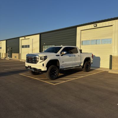 2024 GMC Sierra Denali