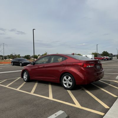 2013 Hyundai Elantra before tint, before photo 3