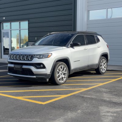 2025 Jeep Compass with ceramic tint, after photo 1