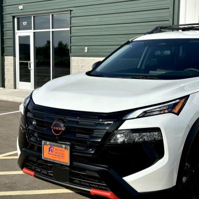 2025 Nissan Rogue with classic tint, after photo 3