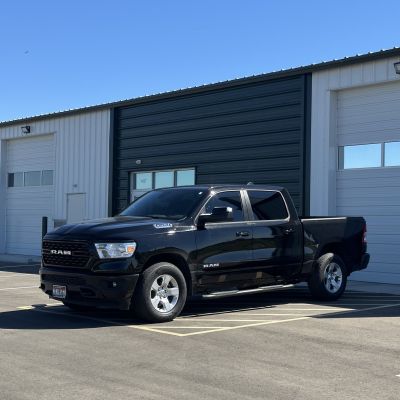 2024 RAM 1500 Gets dark in Carbon